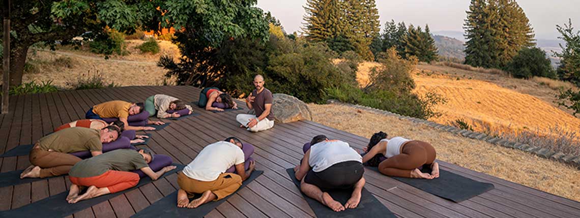 yoga meditation retreats california