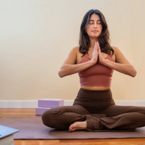person doing a Mount Madonna YTT 200 Online Program